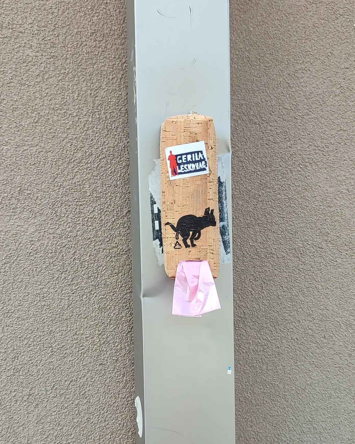 Почисти за својим љубимцем